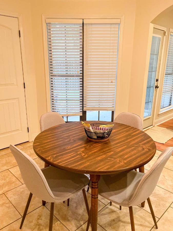 Lovely Townhouse! Auburn Exterior photo