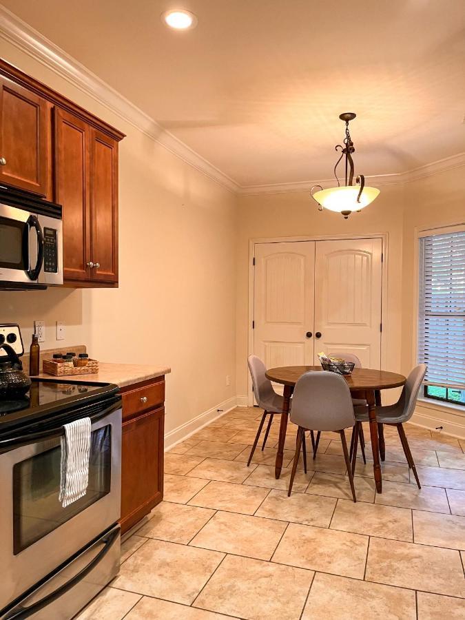 Lovely Townhouse! Auburn Exterior photo